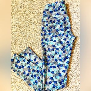 Gap Fit workout leggings